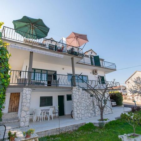 Apartments By The Sea Slatine, Ciovo - 1126 Trogir Eksteriør billede